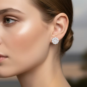 Pendientes de Botón con Flor de Diamantes Brillantes y Oro de 14K para Mujer |   Diamante de Corte Brillante de 1.02 Quilates - Product Image 5