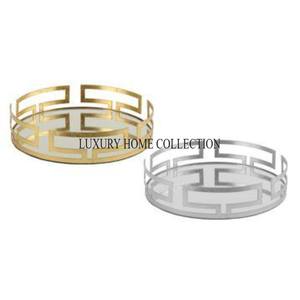 Plateau miroir en verre en métal de style victorien fabriqué à la main avec surface réfléchissante de cadre orné pour des accents d'intérieur haut de gamme - Product Image 6