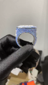 Anillo de Diseño Cuadrado con Letra Inicial Personalizada, Diamante Moissanite VVS Brillante, Plata de Ley 925 con Baño de Rodio, Estilo Hip Hop - Product Image 3