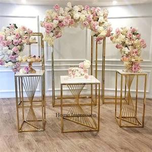 Lujoso diseñador llamativo aspecto chapado en oro MARCO DE Metal resistente grandes centros de mesa de boda y suministros de decoración - Product Image 6
