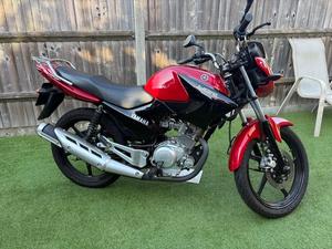 Entrega a Nivel Nacional, Motocicleta Yamaha YBR 125 2015 de 124cc en Venta y Lista para Enviar - Product Image 2