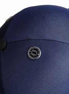 Cascos de Cricket - Plástico y Metal Duraderos, Capacidad Inferior a 1 kg, Para Todas las Estaciones, Marca Personalizada, Venta al Por Mayor de Fábrica en Pakistán - Product Image 5