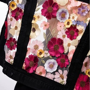 Veste en jean pour femmes avec fleurs en dentelle, élégante veste en jean brodée, vêtement décontracté élégant pour femmes, prix de gros - Product Image 4
