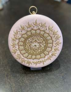 Elegante bolso de mano hecho a mano de lujo con adornos de borlas de perlas bordadas de primera calidad para la noche y grandes fiestas monedero con cierre de botón - Product Image 4