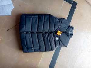 Veste matelassée unisexe de haute qualité avec logo personnalisé - Product Image 6