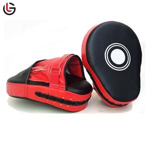 Focus Pads / Focus Mitts con 100% cuero de vaca Twins Style Best Seller 2025 almohadillas de enfoque de boxeo - Product Image 1