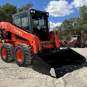 รถตักล้อยาง KUBOTA รุ่น SSV75PHC แบบตีนตะขาบ มาตรฐานยูโร 5 และ EPA พร้อมรถตักหลังขุดดินและรถตักหน้า - Product Image 1