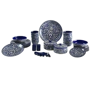 Haga que cada comedor sea especial con este elegante y duradero juego de vajilla ideal para fiestas en casa y ocasiones especiales. - Product Image 2