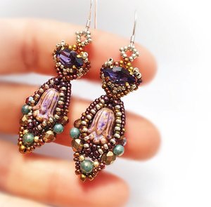 Boucles d'oreilles brodées de perles, boucles d'oreilles multi-perles personnalisées, bijoux de fête pour femmes au meilleur prix, boucles d'oreilles en perles - Product Image 5