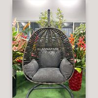Meilleures ventes, chaise suspendue de patio intérieure et extérieure, design moderne de chaise œuf avec support en métal, vente en gros