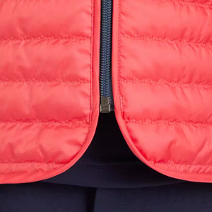 Chaleco Ecuestre Personalizado con Logotipo para Mujer |   Chaleco Térmico con Cremallera Completa, Spandex/Nailon Poliéster |   Diseño de cuello alto |   Tela Resistente de Bajo Costo - Product Image 6