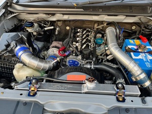 หม้อน้ำอลูมิเนียม SMT เข้ากันได้กับอีซูซุ DMAX 1.9สีฟ้าปี2017-2019/3.0ปีเกียร์ธรรมดา2011-2016 - Product Image 6