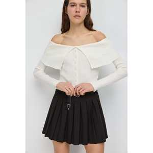 Pull en tricot avec détails boutonnés - Product Image 3