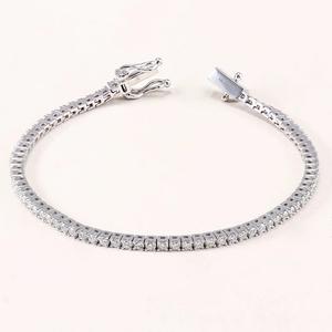 Bracelet classique en diamant Moissanite Or jaune Diamant rond Taillé Bijoux de mariage Cadeau parfait - Product Image 5