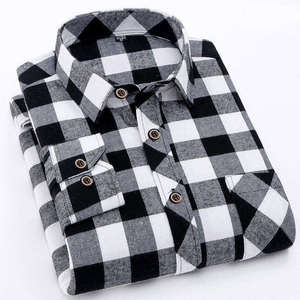 เสื้อเชิ้ตผ้าฝ้ายฟลานเนลลำลองสำหรับผู้ชายแบบใหม่ สีเทา ติดกระดุม พร้อมการปกป้องระดับพรีเมียม ดีไซน์เรียบหรู ย้อมเส้นด้าย - Product Image 3