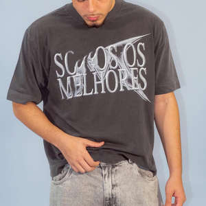 T-shirt en coton lourd pour homme, streetwear personnalisé, épaules tombantes, délavé à l'acide, coupe ample, manches courtes, impression DTG - Product Image 4