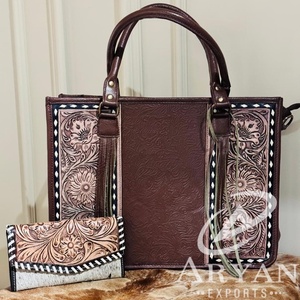 กระเป๋าถือทรงสี่เหลี่ยมมีที่ปิดขนาดใหญ่ลายดอกไม้หนังสีน้ำตาลแบบใหม่ & กระเป๋าสตางค์หนังแบบตะวันตกสำหรับผู้หญิง - Product Image 1