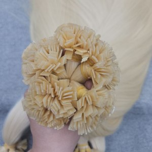 Extensiones de Cabello Natural Liso con Punta Plana y Queratina - Product Image 1