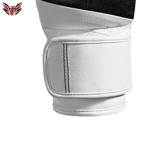 Vêtements de combat de boxe 2023 légers de haute qualité 2023 gants MMA en cuir de différentes couleurs - Product Image 5