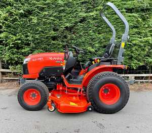 100 Strong pour Kubota Tracteur à pied en vente Bon état de fonctionnement avec composants de base d'engrenage à bas prix inclus - Product Image 1