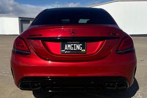 Mercedes-AMG C63 S Sedan d'occasion haut de gamme 2021, environ 21 800 milles, V8 biturbo de 503 ch - Product Image 3