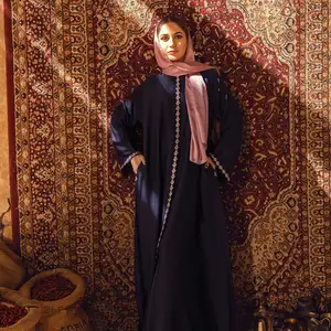Nieuw Binnen 2023 Eid Al-Adha Luxe Kimono Vest Kaftan Zwarte Jurk Saudi Nidah Kaftan Vlinder Met Rose Hijab