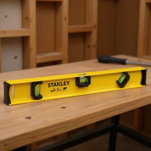 Nivel de burbuja de aluminio de calidad premium Stanley, perfil 'I', herramienta de grado industrial para mejoras del hogar y oficios profesionales - Product Image 3