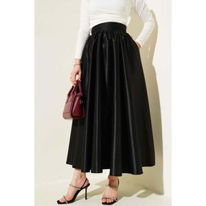 Shiny <b>Flared</b> Taffeta <b>Skirt</b> Black - Product Image 4