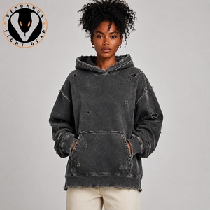 Sweat à capuche femme hiver effet vieilli – Écologique, respirant, polyester/coton, coupe décontractée, détails effilochés, style streetwear urbain - Product Image 1