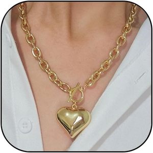 Collana in oro pesante con ciondolo a forma di cuore con ciondolo a forma di cuore spesso a catena con catena in zircone - Product Image 4