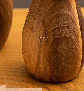Porte-bougie rond en bois d'acacia fait à la main, écologique, pour Pâques - Product Image 3