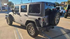 Jeep Wrangler Unlimited Rubicon 2016 d'Occasion en Excellent État - Product Image 3