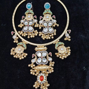 High Quality Bridal Kundan Stones <b>and</b> <b>Pearls</b> <b>Necklace</b> <b>Set</b> with <b>Earrings</b> for Wedding <b>and</b> Party Wear Fashion Jewelry <b>Sets</b> - Product Image 2