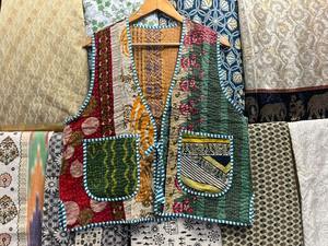 Handmade Womens Cropped Cotton Quilted Vest Vneck Floral <b>Coat</b> Holidays Gifts <b>Sleeveless</b> Jacket for Women, Sustainable Quilted - Product Image 3