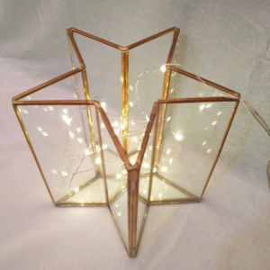 Bougeoir en métal et verre avec une tasse de bougie finition colorée personnalisée en forme d'étoile qualité supérieure pour la décoration de la maison - Product Image 2