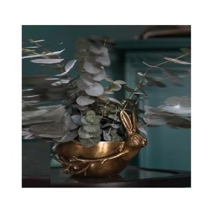 Jarrón de Metal clásico con diseño de animales, soporte de flores decorativo atemporal, perfecto para decoración artística y exhibición interior elegante - Product Image 5