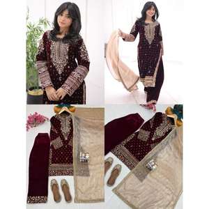 D FASHION GURU Salwar Kameez de luxe en velours pour femme, longue kurta brodée, dupatta Jimmi Chuu, tenue de mariage et de fête - Product Image 1