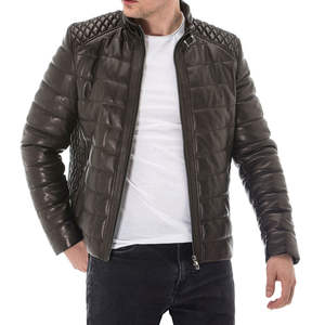 Chaqueta de Cuero para Hombre, Material Suave al Tacto, Corte Clásico, Ajuste Cómodo, Prenda Exterior Elegante para un Look Casual Diario y Ropa Urbana - Product Image 1