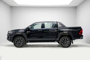 Nuevo, Cero Kilometraje, Precio Accesible, 2025 Attitude Black TY - Hilux HI Adventure 4.0L V6 4WD Camioneta Lista para Enviar - Product Image 5