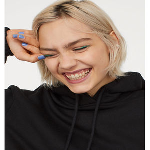 Sweat-shirt à capuche en polaire tie dye de couleur unie d'hiver populaire avec conception de goutte d'épaule pour les femmes - Product Image 2