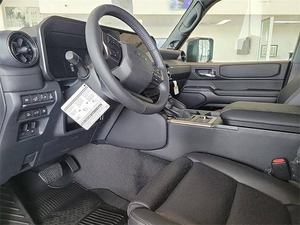 Neuf / Occasion 2025 TOYOTA LAND CRUISER PRADO Caméra arrière 360° Capacité de charge 31-40T Émissions Diesel / Essence Automatique - Product Image 3