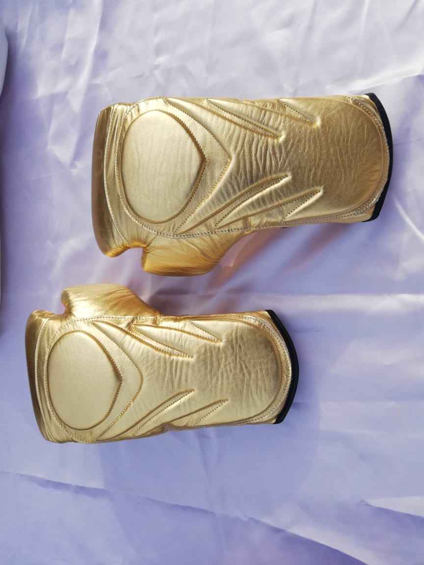 สีเหลือง