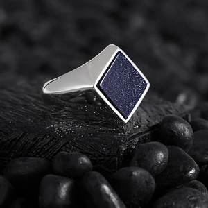 แหวนเงินสเตอลิง925ของผู้ชายสีดำโอนิกซ์ออกซิไดซ์ไม่เหมือนใครสำหรับวันเกิดครบรอบแต่งงานและปาร์ตี้ของขวัญ - Product Image 3