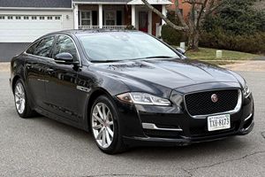 สภาพดีเยี่ยม รถมือสอง Jaguar XJ R-Sport ปี 2018 - Product Image 4