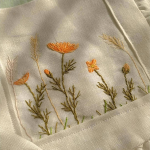 Robe brodée à la main en lin doux pour bébé fille Style décontracté pour le premier anniversaire des tout-petits OEM Made in Vietnam - Product Image 2