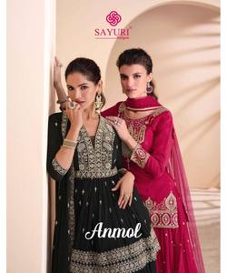 Indian Festival Wear LehengaCholi imprimé pour femme en rose avec broderie et perles - Product Image 4