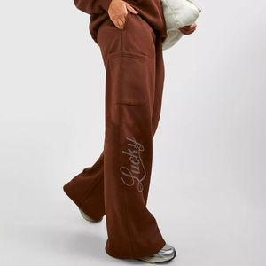 100% coton longue jambe large pantalon femmes 420 Gsm personnalisé Streetwear pantalons de survêtement avec strass survêtement pour femmes ensemble d'hiver - Product Image 1