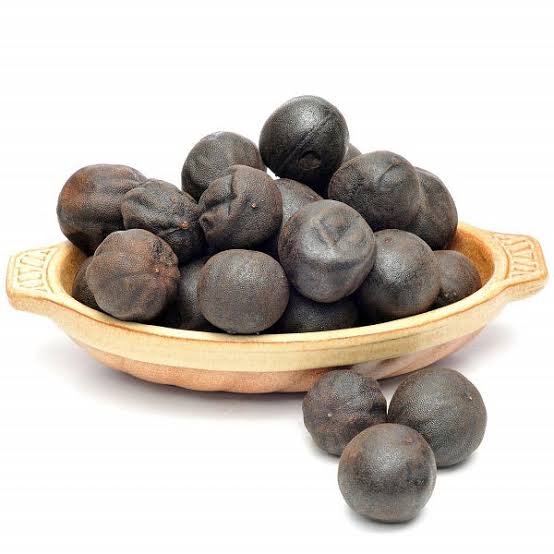 高品質で風味豊かな黒いレモンを世界中のバイヤーへ