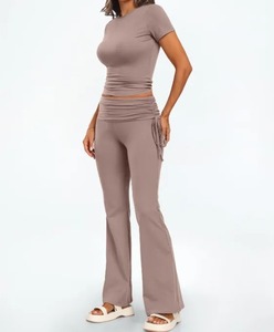 Chándal Deportivo Personalizado para Mujer, Forro Polar Sólido, 100% Algodón Transpirable, con Logotipo Personalizado, Hecho en Pakistán - Product Image 5