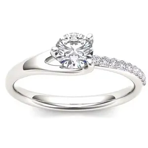 Bague de mariage et de fiançailles 6.5mm 1.15-1.2mm 1.2-1.25mm 1.0ct Lab Grown Diamond Ring en or blanc 18K